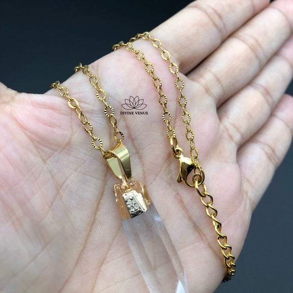 Clear Quartz Necklace | Natural Quartz | - Picture 6 of 16